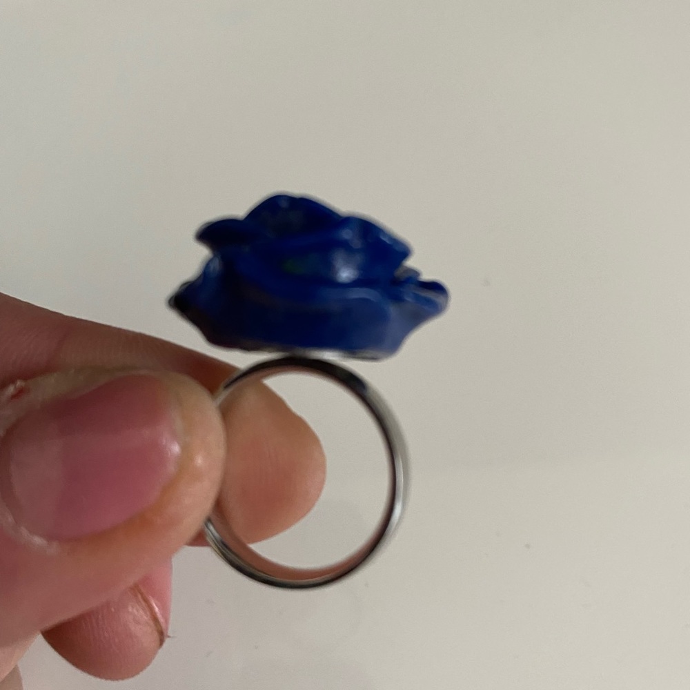 Flower ring - Picture 3 of 5